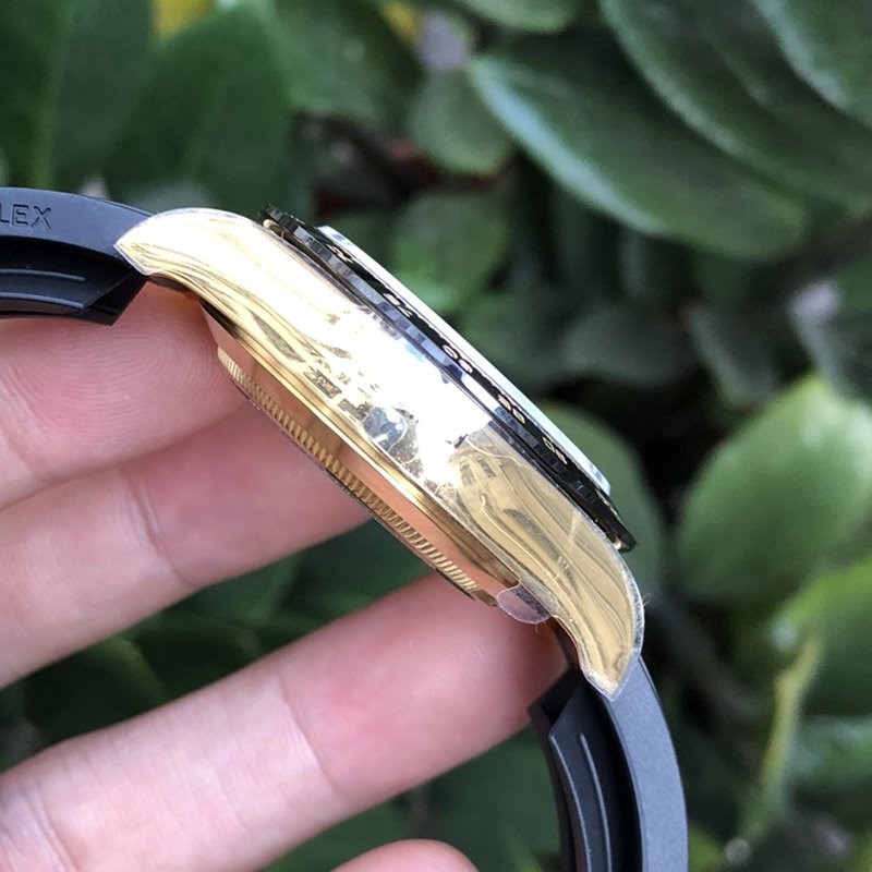 ロレックス デイトナ コピー メンズ 自動巻き クロノグラフ 43mm ステンレス×イエローゴールド rom04443