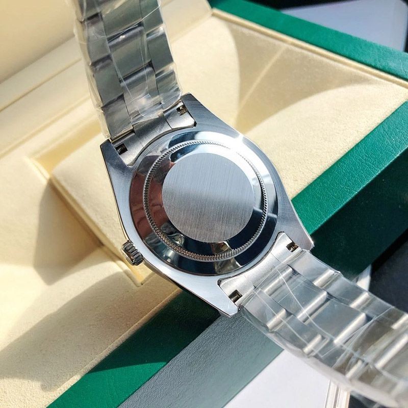 ロレックス スカイドゥエラー 42MM 自動巻き スーパーコピー roj93016
