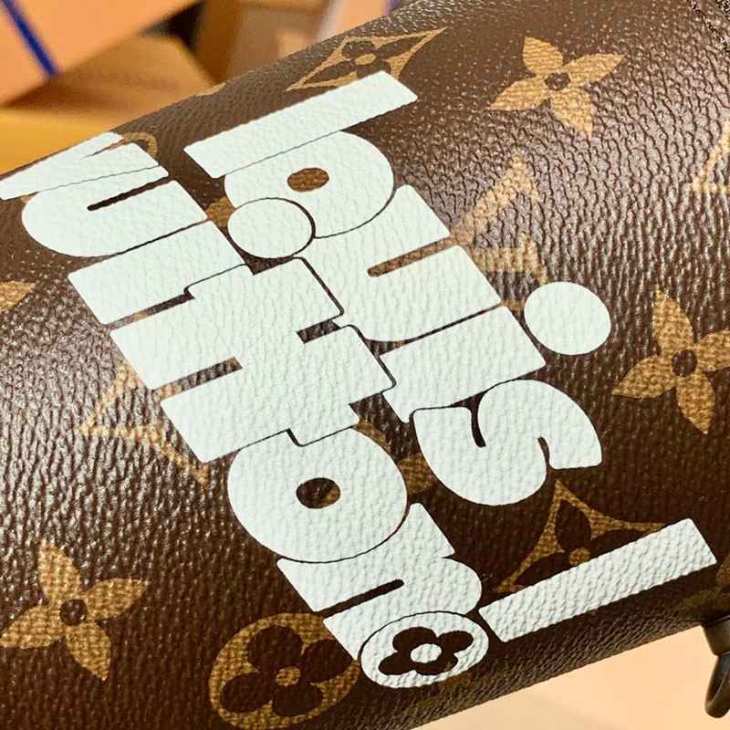 限定！話題のポーチ☆​ルイヴィトン ショルダーバッグ 偽物 コーヒー 