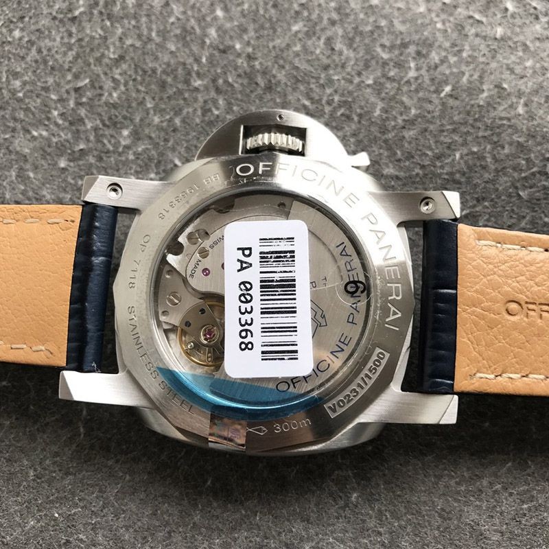 色鮮やかなブルー文字盤が人気!パネライ ルミノール GMT 偽物 PAM1033