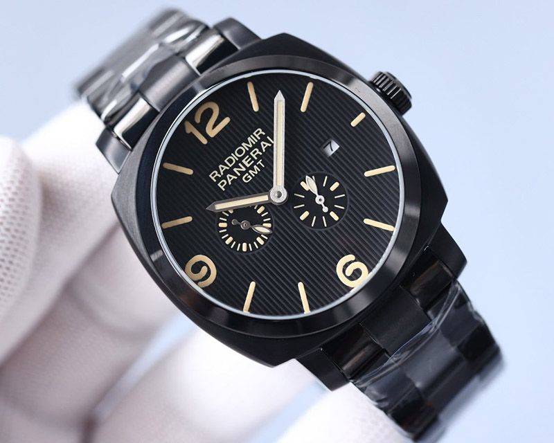 パネライ ラジオミール 3デイズ GMT パワーリザーブ オートマティック アッチャイオ 45MM PAM00658
