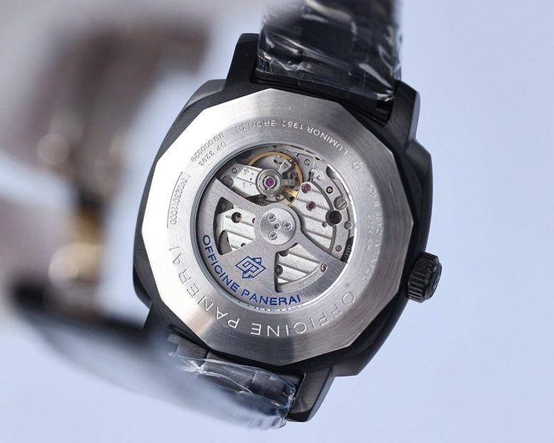パネライ ラジオミール 3デイズ GMT パワーリザーブ オートマティック アッチャイオ 45MM PAM00658