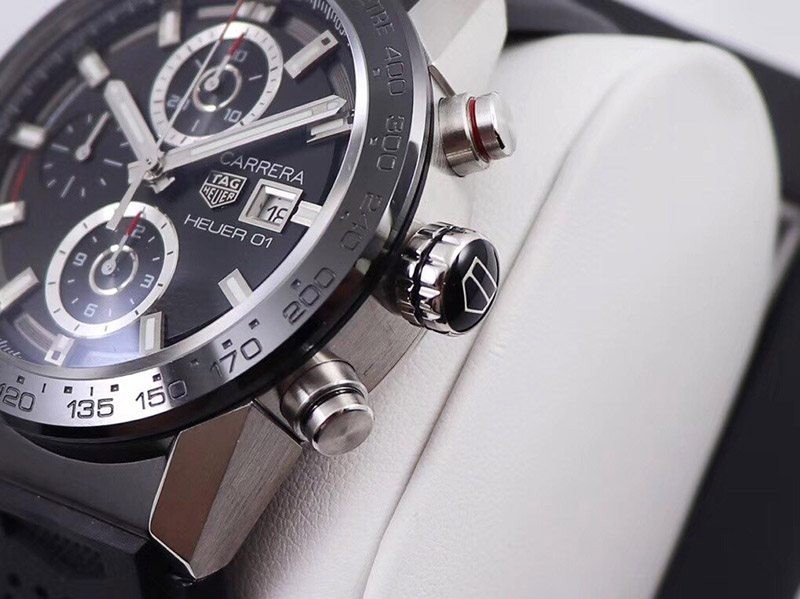 タグホイヤー カレラ スケルトン 偽物 文字盤 ステンレス メンズ 腕時計 43 mm TAi86398