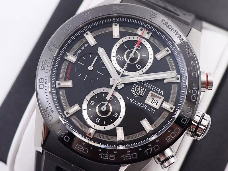 タグホイヤー カレラ スケルトン 偽物 文字盤 ステンレス メンズ 腕時計 43 mm TAi86398
