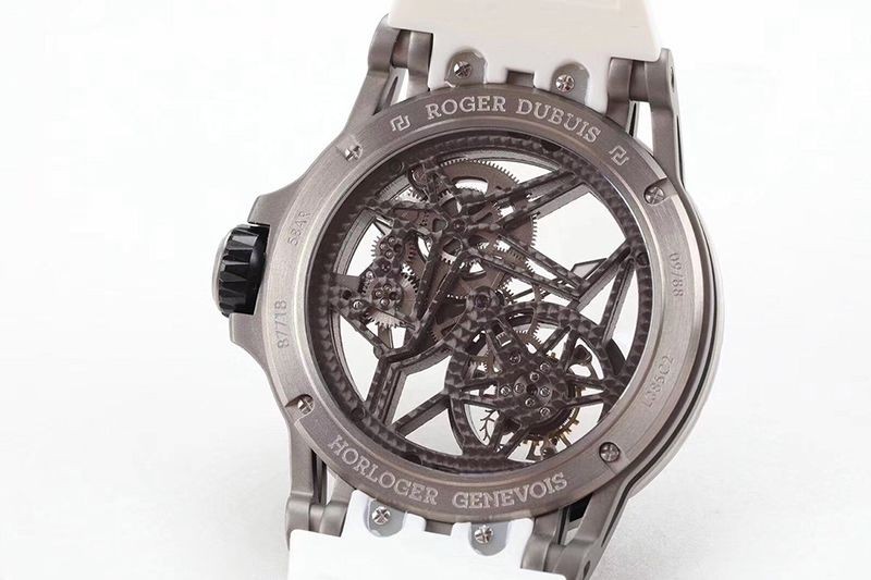 セール ♪ロジェデュブイ コピー エクスカリバー スパイダー チタン 45MM roc54953