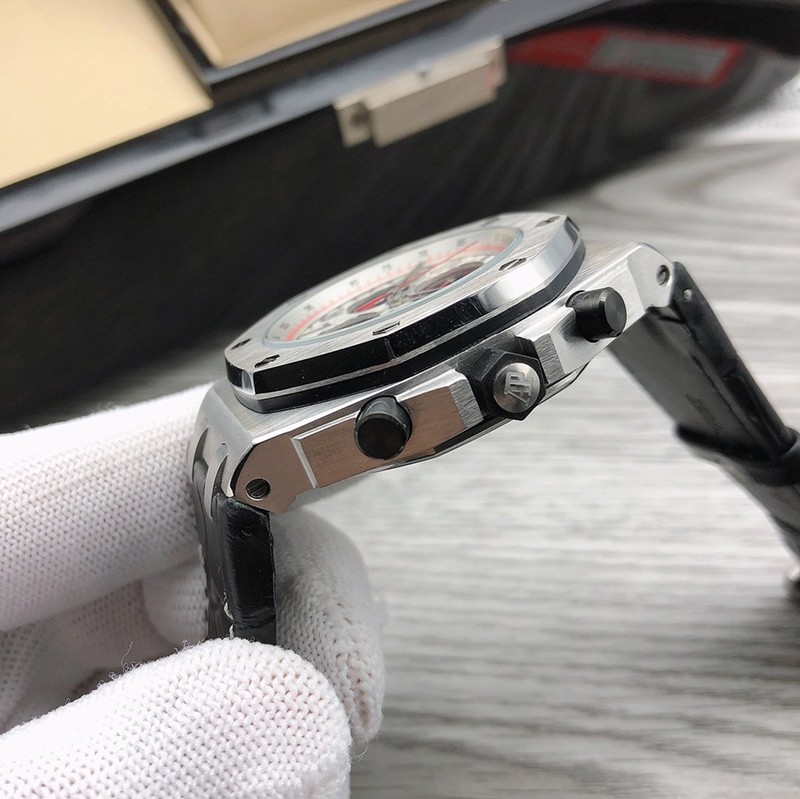 オーデマピゲ コピー ロイヤルオーク オフショアクロノ Odz29837