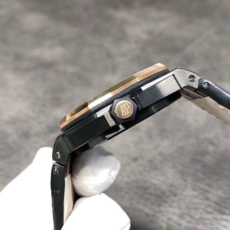 オーデマピゲ ロイヤルオーク 偽物 時計 オフショア ダイバー 15710STOO
