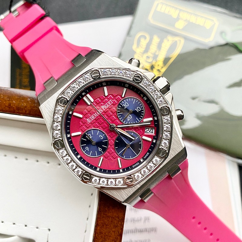 オーデマピゲ ロイヤルオーク コピー ダイヤモンド クロノ 37mm