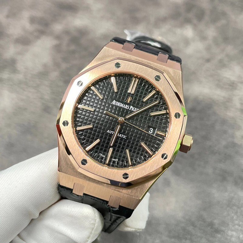 オーデマピゲ 偽物 ロイヤルオーク 41mm ブティック限定 Ody77241