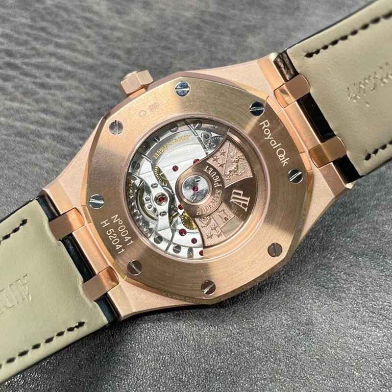 オーデマピゲ 偽物 ロイヤルオーク 41mm ブティック限定 Ody77241