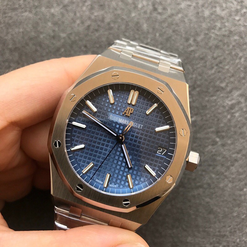 オーデマピゲ 偽物 ロイヤルオーク 41mm ブティック限定 Ody75758