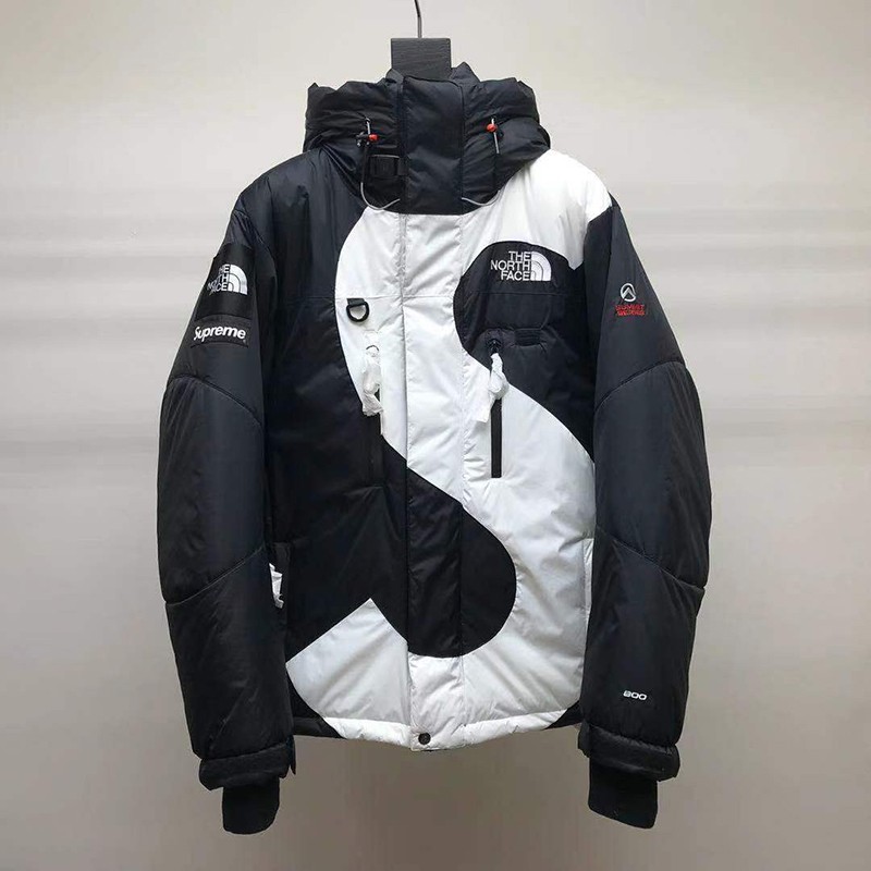 大人気！限定コラボ超激レア!シュプリーム×ノースフェイス 偽物 s logo