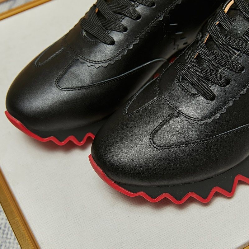★日本!!人気!ルブタンコピー LOUBISHARK 爽やかブラック ★スニーカー Ruz04785