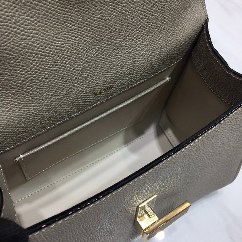 ヴァレクストラ iside イジィデ ミニ ハンドバッグ コピー Vui80509