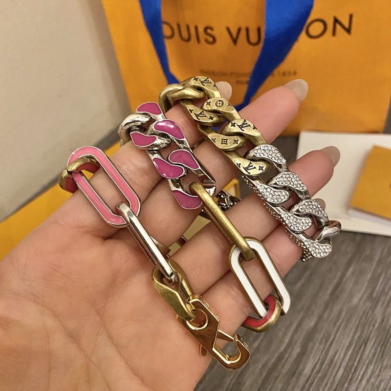 ルイヴィト ブレスレット チェーンリンクス かたい ブレスレット