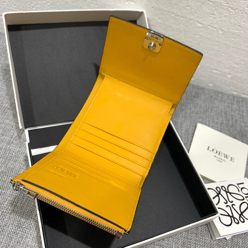 【ロエベ 財布 コピー】 アナグラム トリフォルド 6 cc ウォレット 0010508422