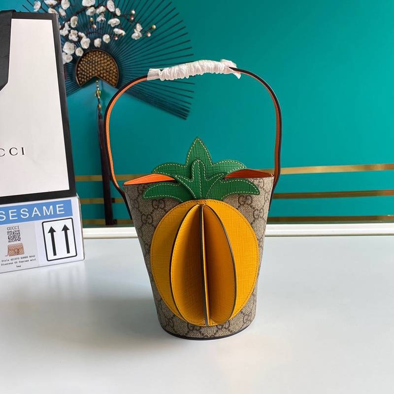 GUCCI グッチ チルドレンパイナップルハンドバッグ