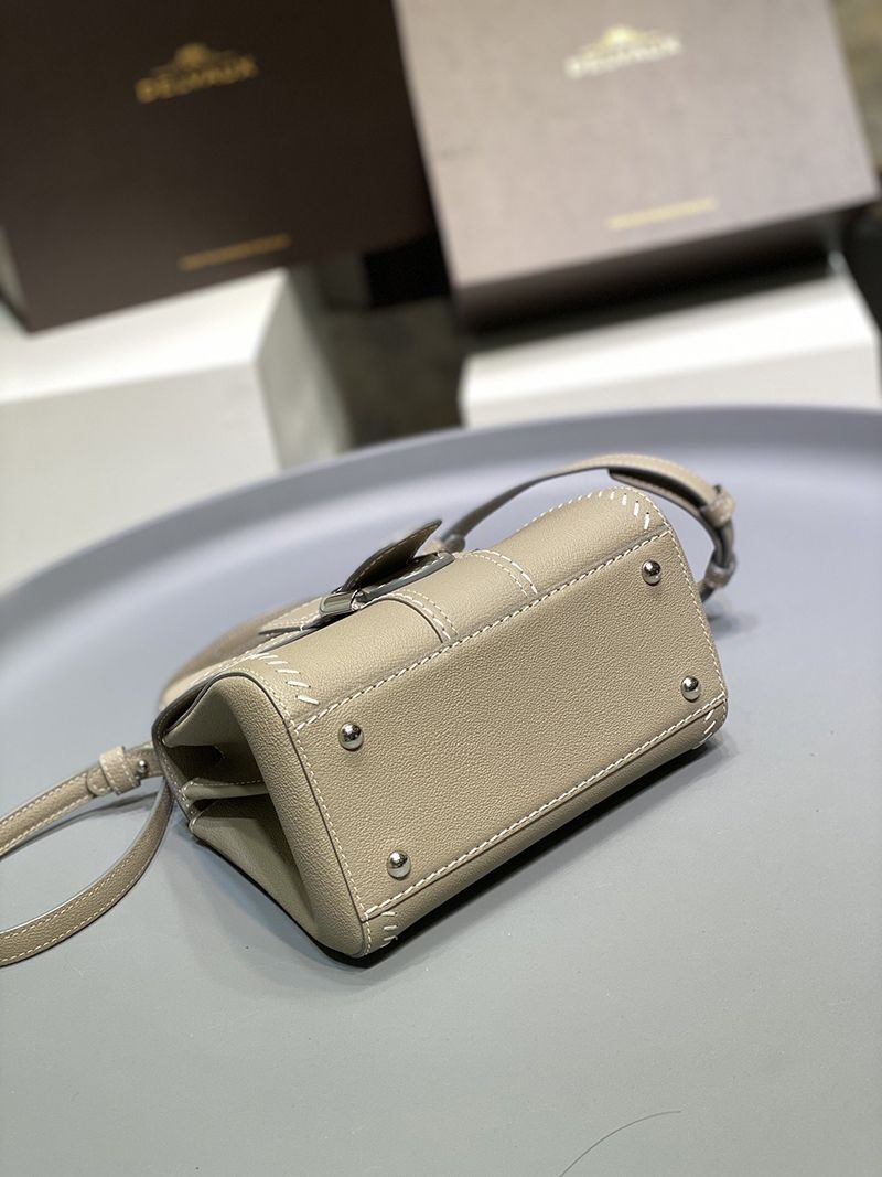 希少色デルボー カーフスキン ブリヨン ショルダー ハンドバッグ 偽物 2サイズ☆送料込 Def25681