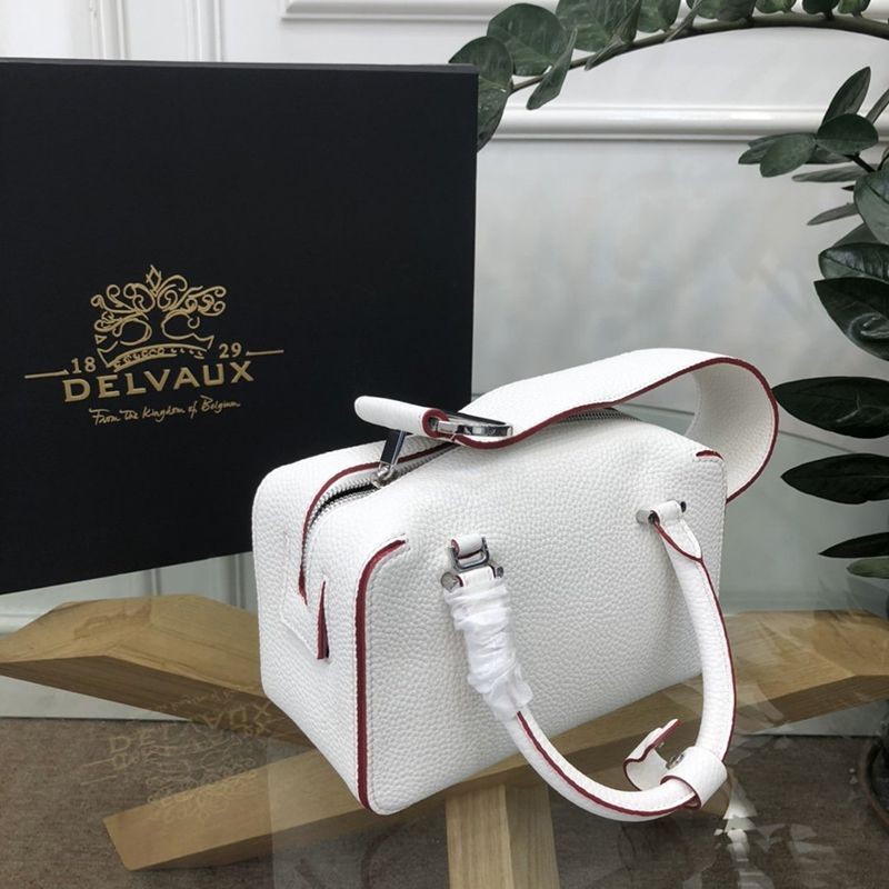 大人気!!新色デルボー コピー Cool Box Mini クールボックスミニ バッグ Dev39715