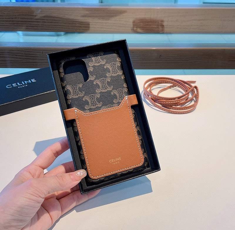 セリーヌ☆トリオンフ コピーストラップ付き iPhone11/12 pro ケース Ces66233