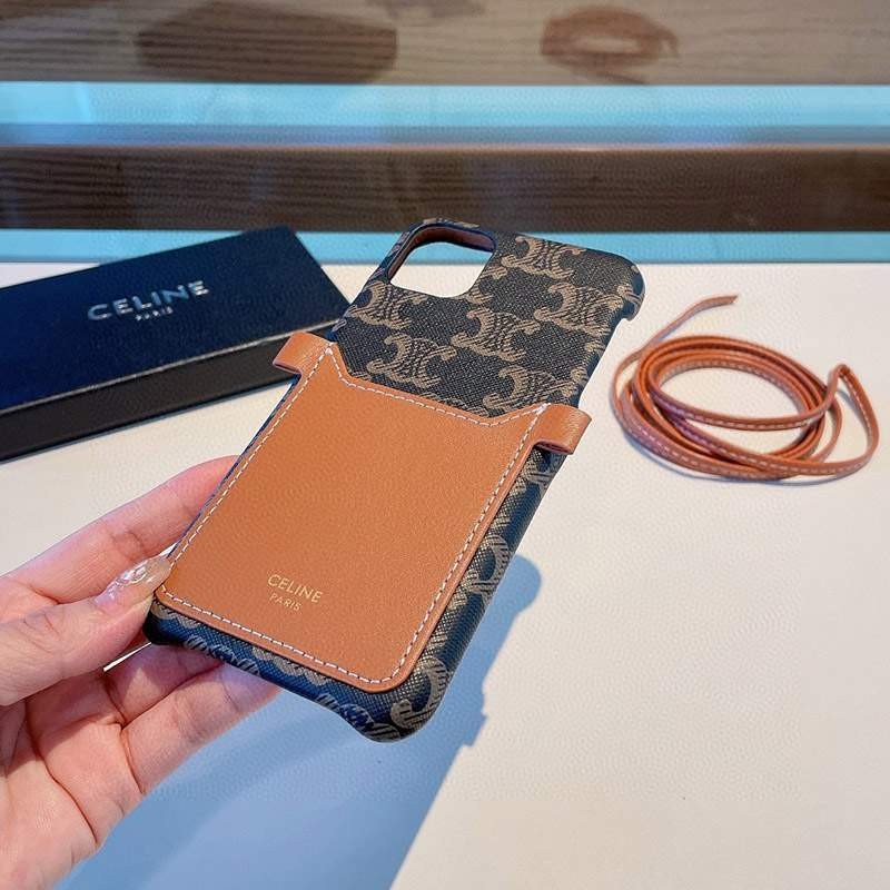セリーヌ☆トリオンフ コピーストラップ付き iPhone11/12 pro ケース Ces66233