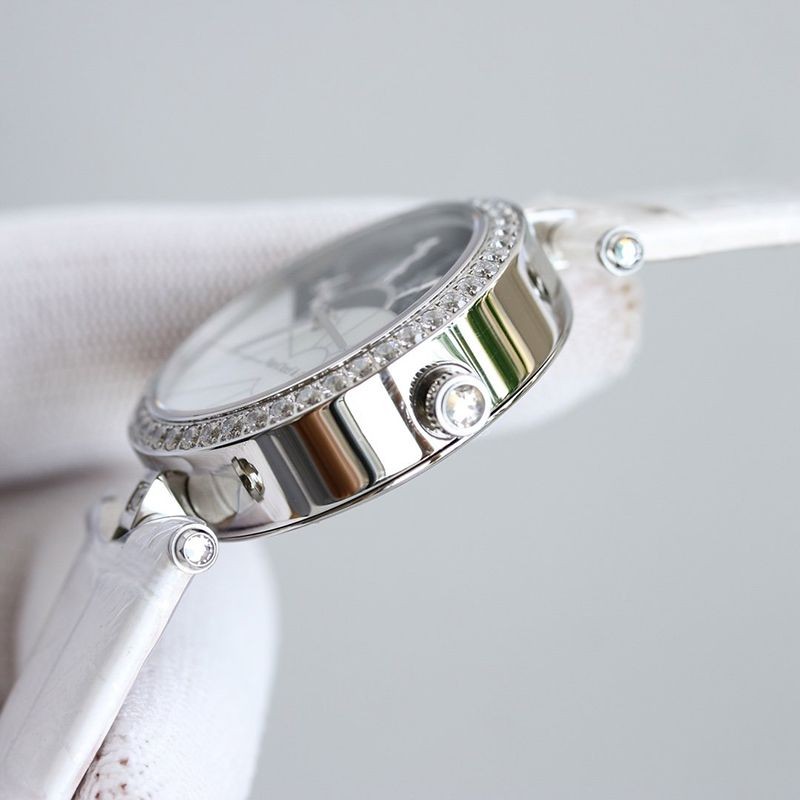 【人気】ヴァンクリーフ&アーペル 時計 スーパーコピー チャーム ミニ ウォッチ 32mm vae86050