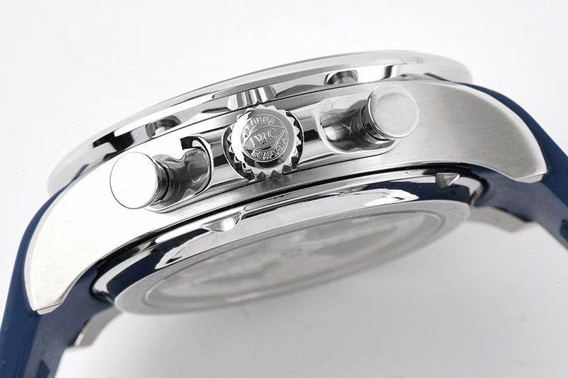 IWC コピー ポルトギーゼ ヨットクラブ クロノグラフ iwl32657