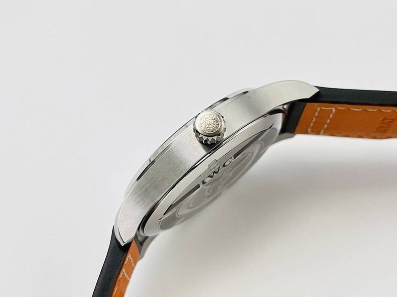 最安値挑戦IWC パイロットウォッチ コピー マーク18 プティプランス iwm45017