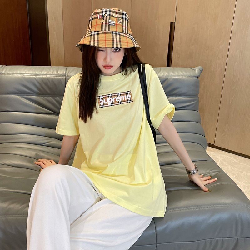 ハイブランドコラボ シュプリーム × バーバリー ボックスロゴTシャツ