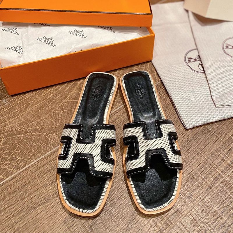超話題!送込エルメス Oran sandal コピー オラン レザー&キャンバス サンダル erq02555