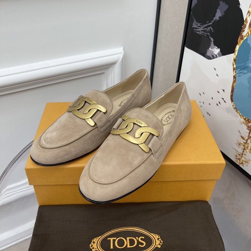 TODS スーパーコピー ケイトレザーローファー toi76605