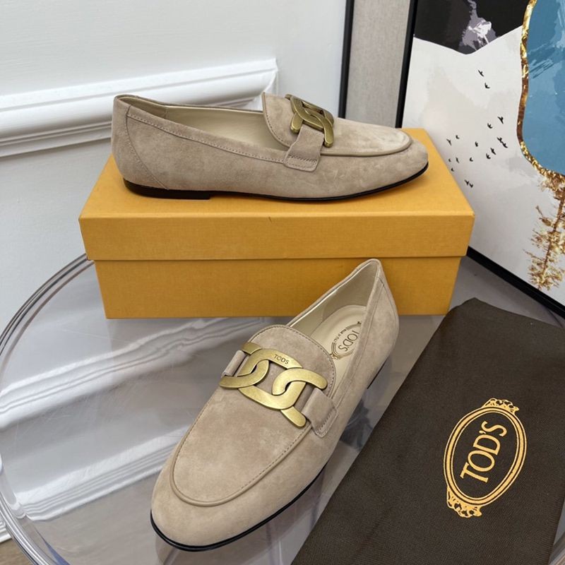 TODS スーパーコピー ケイトレザーローファー toi76605