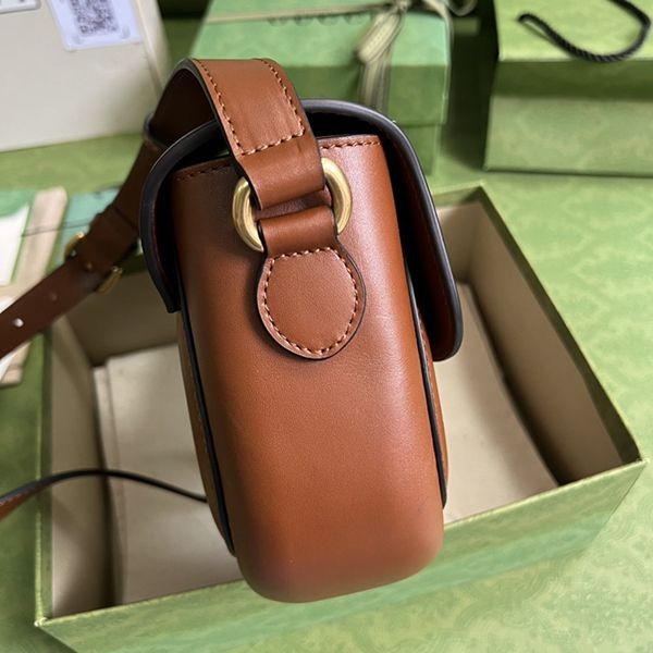 セール ♪グッチ エンボス スムースレザー ショルダーバッグ 偽物 2色 675923UD0ET2546