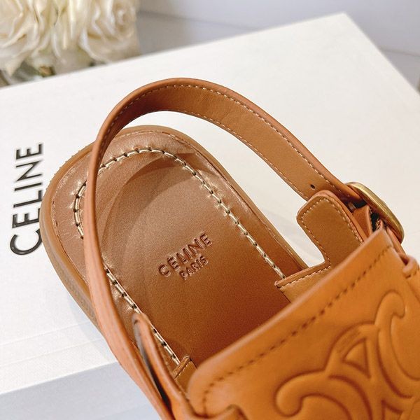 日本未入荷【セリーヌ コピー】CLEA TRIOMPHE クレア トリオンフ