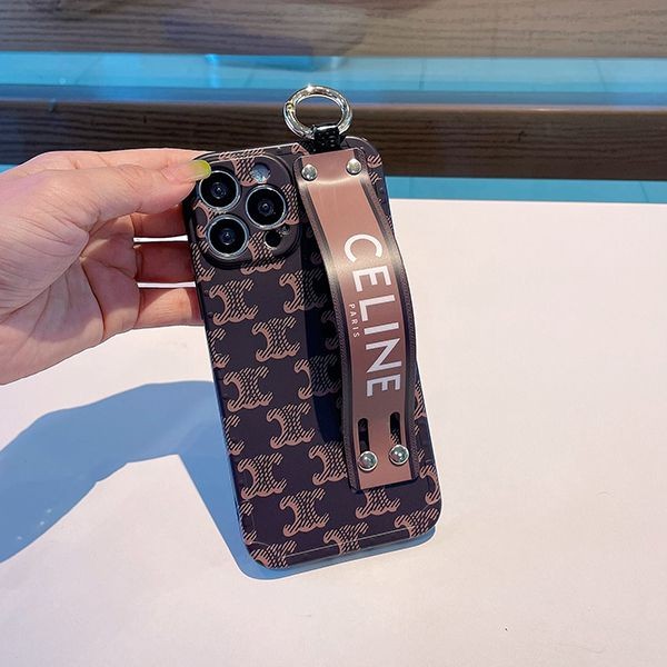 最安値挑戦 セリーヌ ハンドストラップ付き iPhone ケース 激安 Cez35321