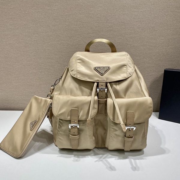 プラダ Re-Nylon ミディアム バックパック 偽物 1BZ811RV44F0F24