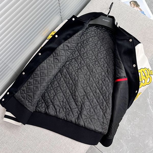 ルイヴィトン コピー LV レザーエンブロイダリーバーシティ vub24030