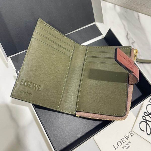 ロエベ コピー】新作スリムジップ二つ折り財布 Slim Zip Bifold Wallet