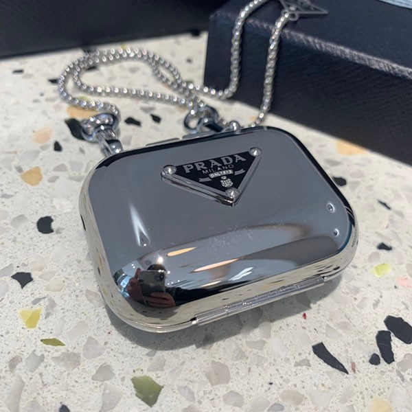 大人気!プラダ airpods ケース イヤホンケース コピー メッキ 光沢感