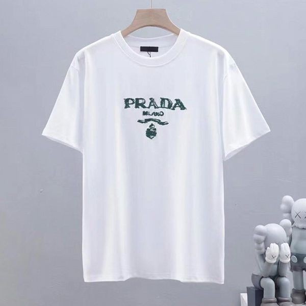 すぐ届プラダ シンプル 刺繍ロゴ コットン Tシャツ 偽物 2色 puu61170