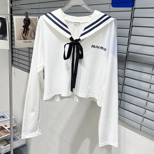 ミュウミュウ 刺繍ロゴ セーラー襟 クロップド コピー myw91174 ミュウミュウ 刺繍ロゴ セーラー襟 クロップド コピー myw91174