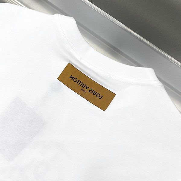 入手困難ルイヴィトン LVコンサートプリントTシャツ スーパーコピー vum73328