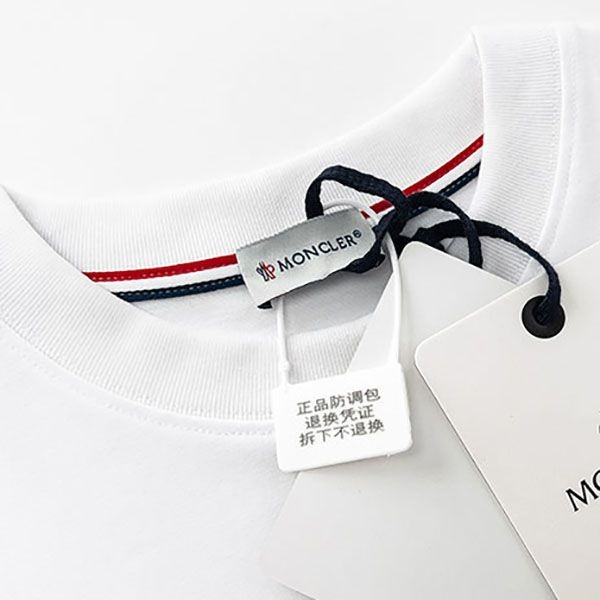 最安値挑戦 モンクレール コットンロゴプリント Tシャツ mof90344