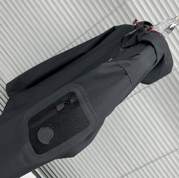 モンクレール ャケット ウインドブレーカー ロゴ moj37255
