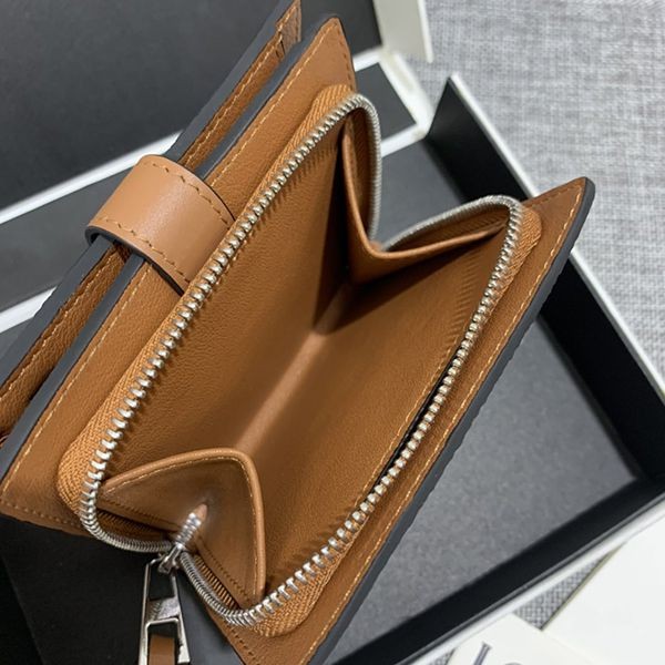 新色登場★ロエベ★コンパクト 偽物Trifold 三つ折りミニ財布 lol80670