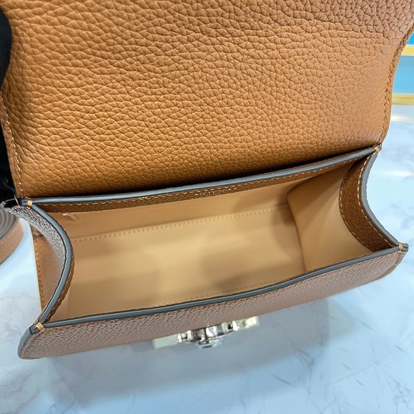 大人気!モワナ Rejane BB バッグ スーパーコピー moo56529