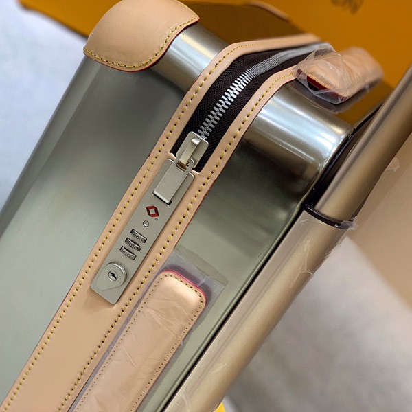 機内持ち込み可!ルイヴィトン スーパーコピー ホライゾン55 キャリーケース M42667