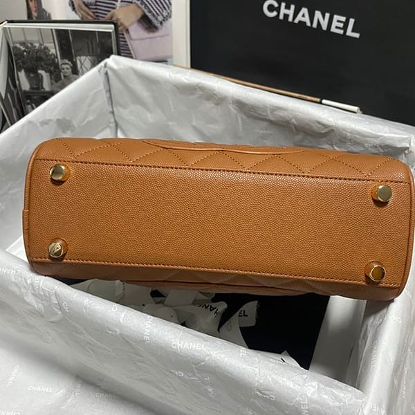 最安値挑戦シャネルスーパーコピー キャビアスキン ミニボストン型バッグ shg56625