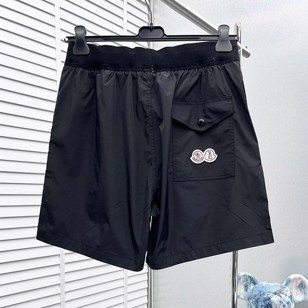モンクレール ドローストリング 偽物 テクニカルショートパンツ moq47746