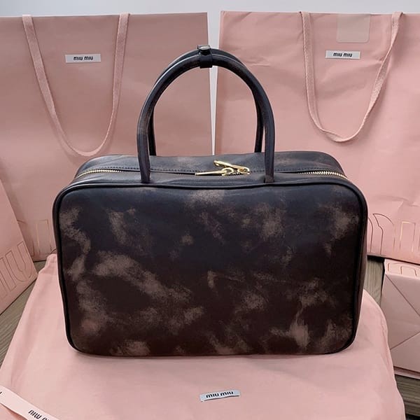 速達発送ミュウミュウ 偽物 レザートップハンドルバッグ myi21738